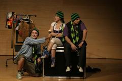 Obra de teatro f�ra de xogo