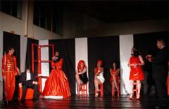 O grupo de teatro Tranghallada de Nigr�n